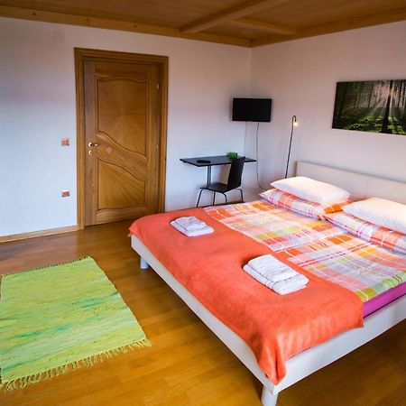 בלד Rooms Ambrozic מראה חיצוני תמונה