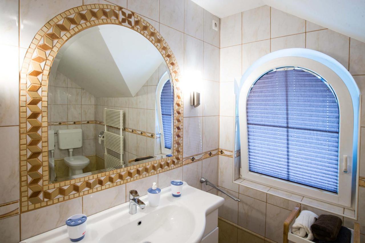 בלד Rooms Ambrozic מראה חיצוני תמונה